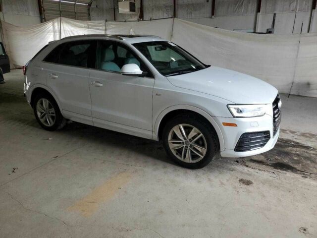 Белый Ауди Ку3, объемом двигателя 2 л и пробегом 44 тыс. км за 3500 $, фото 3 на Automoto.ua