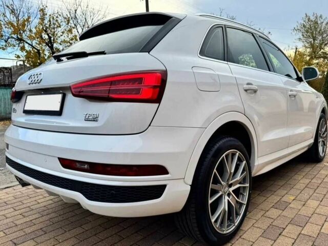 Белый Ауди Ку3, объемом двигателя 2 л и пробегом 86 тыс. км за 12000 $, фото 5 на Automoto.ua