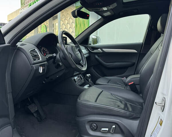 Білий Ауді Ку3, об'ємом двигуна 2 л та пробігом 92 тис. км за 21500 $, фото 30 на Automoto.ua