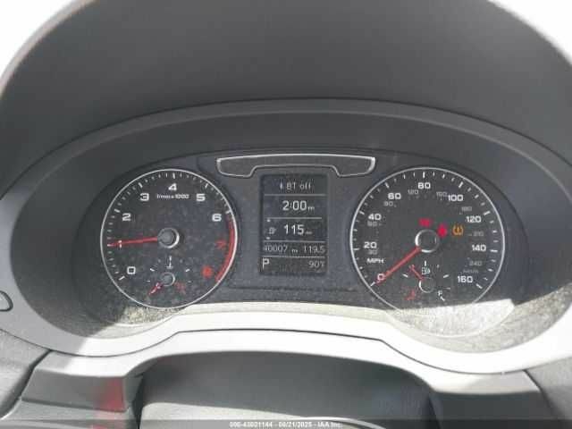 Ауди Ку3 2018 в Львове на Automoto.ua Белый Ауди Ку3, объемом двигателя 0 л и пробегом 64 тыс. км за 4200 $, фото 9 на Automoto.ua