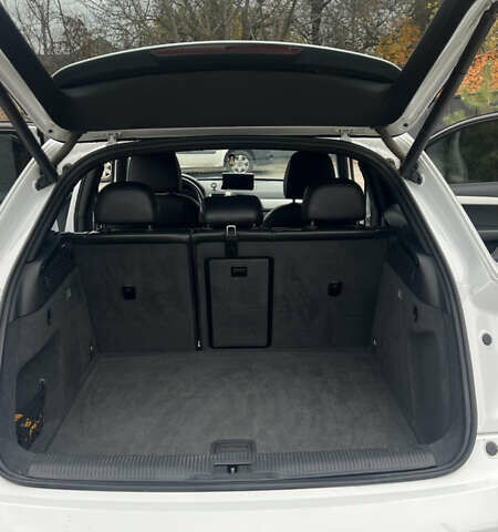 Білий Ауді Ку3, об'ємом двигуна 1.98 л та пробігом 208 тис. км за 19900 $, фото 18 на Automoto.ua