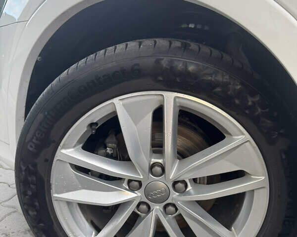 Білий Ауді Ку3, об'ємом двигуна 2 л та пробігом 92 тис. км за 21500 $, фото 19 на Automoto.ua