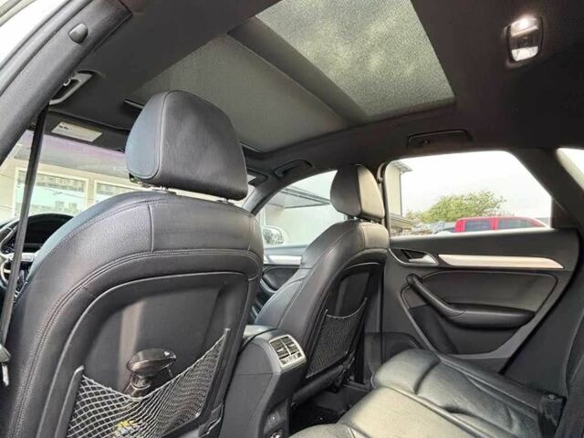 Білий Ауді Ку3, об'ємом двигуна 2 л та пробігом 46 тис. км за 7600 $, фото 6 на Automoto.ua