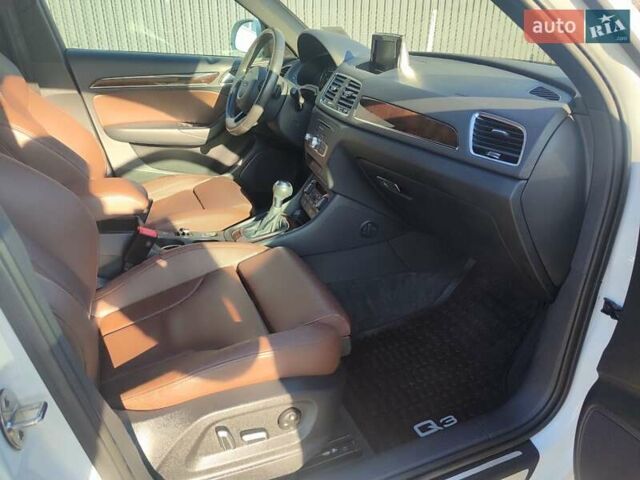 Белый Ауди Ку3, объемом двигателя 2 л и пробегом 84 тыс. км за 17900 $, фото 5 на Automoto.ua