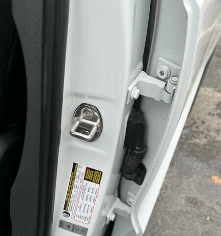 Білий Ауді Ку3, об'ємом двигуна 1.98 л та пробігом 208 тис. км за 19900 $, фото 19 на Automoto.ua