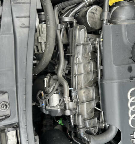 Білий Ауді Ку3, об'ємом двигуна 1.98 л та пробігом 208 тис. км за 19900 $, фото 33 на Automoto.ua