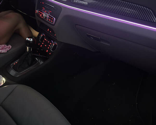 Белый Ауди Ку3, объемом двигателя 1.98 л и пробегом 62 тыс. км за 21500 $, фото 14 на Automoto.ua