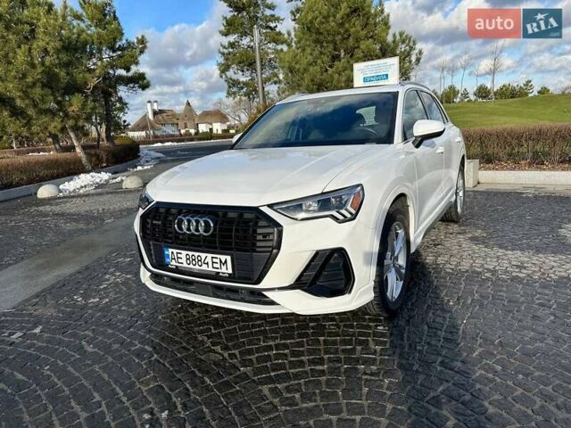 Белый Ауди Ку3, объемом двигателя 2 л и пробегом 54 тыс. км за 31000 $, фото 5 на Automoto.ua