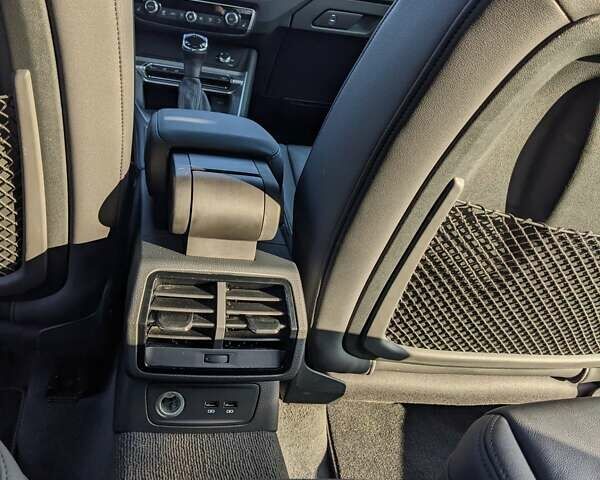 Белый Ауди Ку3, объемом двигателя 1.98 л и пробегом 98 тыс. км за 28000 $, фото 34 на Automoto.ua