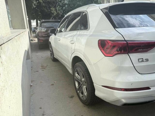 Білий Ауді Ку3, об'ємом двигуна 2 л та пробігом 23 тис. км за 16800 $, фото 5 на Automoto.ua