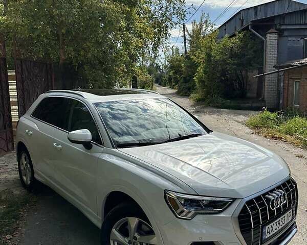 Білий Ауді Ку3, об'ємом двигуна 1.98 л та пробігом 90 тис. км за 25500 $, фото 8 на Automoto.ua