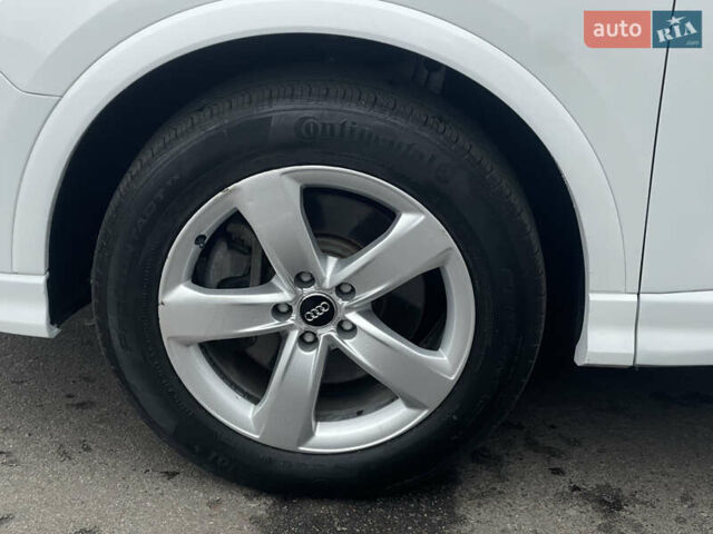 Белый Ауди Ку3, объемом двигателя 1.98 л и пробегом 108 тыс. км за 18999 $, фото 10 на Automoto.ua