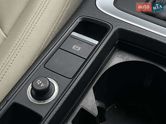 Белый Ауди Ку3, объемом двигателя 1.98 л и пробегом 108 тыс. км за 18999 $, фото 32 на Automoto.ua