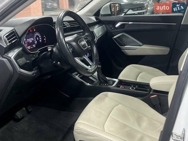 Белый Ауди Ку3, объемом двигателя 1.98 л и пробегом 107 тыс. км за 22800 $, фото 1 на Automoto.ua