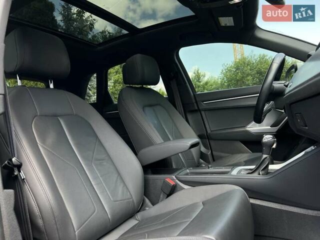 Белый Ауди Ку3, объемом двигателя 2 л и пробегом 42 тыс. км за 27900 $, фото 11 на Automoto.ua