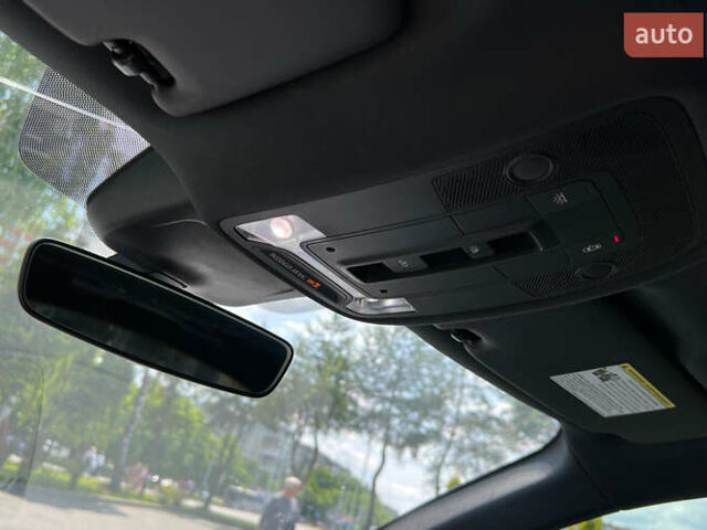 Белый Ауди Ку3, объемом двигателя 2 л и пробегом 42 тыс. км за 27900 $, фото 26 на Automoto.ua