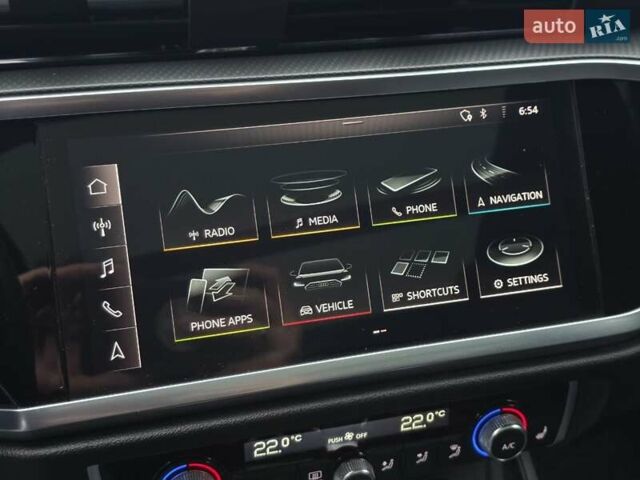 Белый Ауди Ку3, объемом двигателя 2 л и пробегом 63 тыс. км за 19999 $, фото 56 на Automoto.ua