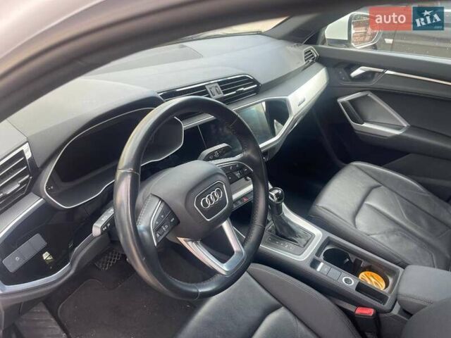 Белый Ауди Ку3, объемом двигателя 1.98 л и пробегом 139 тыс. км за 24800 $, фото 5 на Automoto.ua