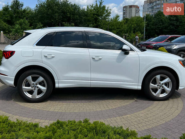 Белый Ауди Ку3, объемом двигателя 2 л и пробегом 42 тыс. км за 27900 $, фото 7 на Automoto.ua