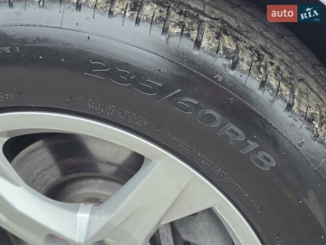 Белый Ауди Ку3, объемом двигателя 2 л и пробегом 63 тыс. км за 19999 $, фото 47 на Automoto.ua