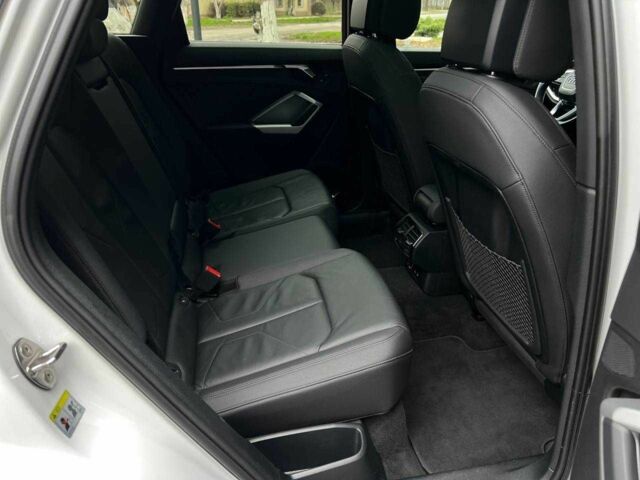 Белый Ауди Ку3, объемом двигателя 2 л и пробегом 111 тыс. км за 21900 $, фото 15 на Automoto.ua