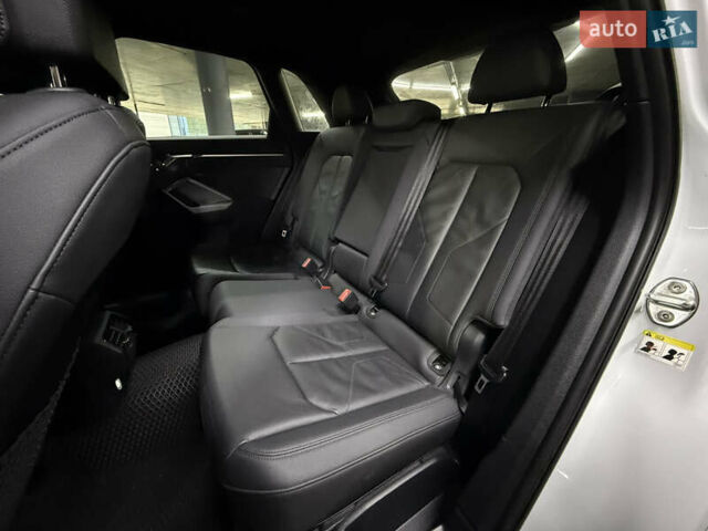 Белый Ауди Ку3, объемом двигателя 1.98 л и пробегом 23 тыс. км за 28900 $, фото 21 на Automoto.ua