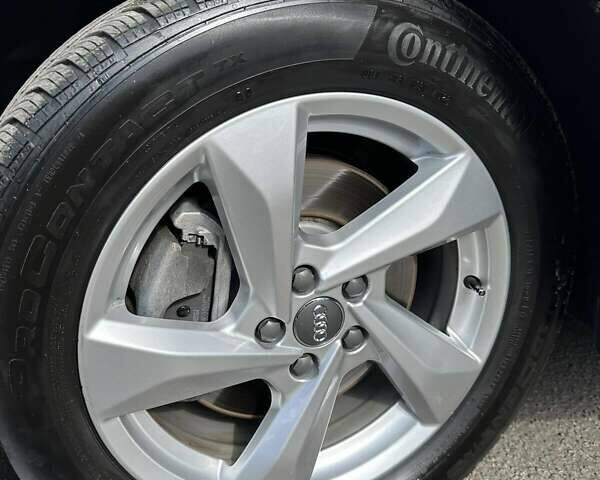 Білий Ауді Ку3, об'ємом двигуна 1.98 л та пробігом 90 тис. км за 25500 $, фото 12 на Automoto.ua