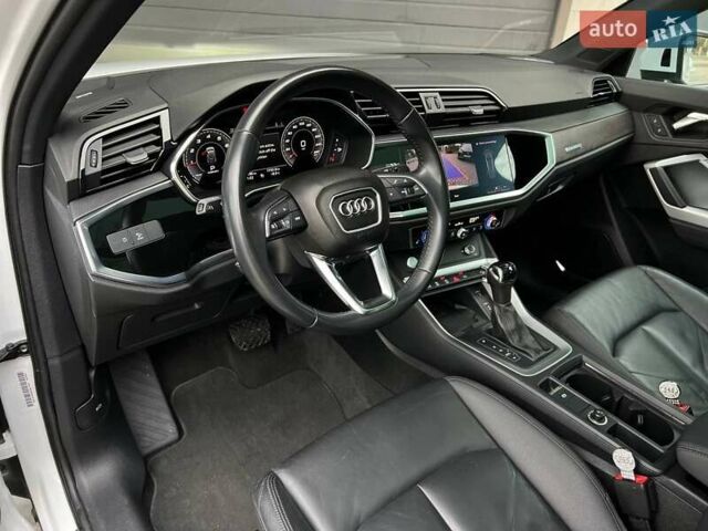 Белый Ауди Ку3, объемом двигателя 2 л и пробегом 111 тыс. км за 21900 $, фото 11 на Automoto.ua