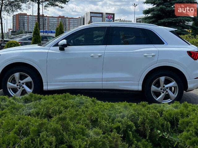 Белый Ауди Ку3, объемом двигателя 2 л и пробегом 42 тыс. км за 27900 $, фото 3 на Automoto.ua