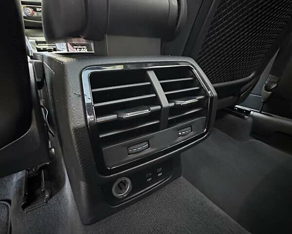 Белый Ауди Ку3, объемом двигателя 1.98 л и пробегом 133 тыс. км за 21999 $, фото 35 на Automoto.ua