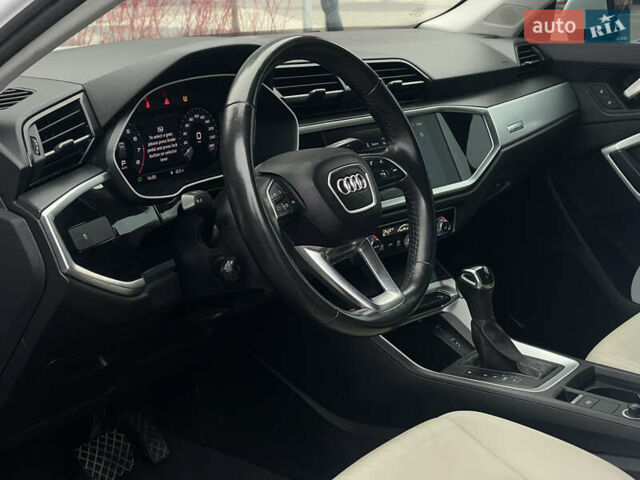 Белый Ауди Ку3, объемом двигателя 1.98 л и пробегом 108 тыс. км за 18999 $, фото 16 на Automoto.ua