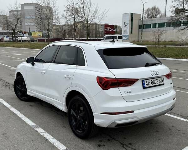 Білий Ауді Ку3, об'ємом двигуна 1.98 л та пробігом 98 тис. км за 27950 $, фото 6 на Automoto.ua