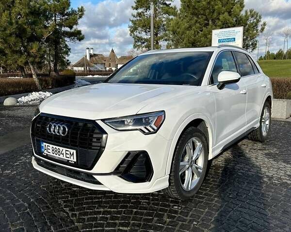 Белый Ауди Ку3, объемом двигателя 2 л и пробегом 54 тыс. км за 31000 $, фото 6 на Automoto.ua