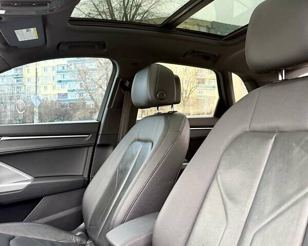 Білий Ауді Ку3, об'ємом двигуна 1.98 л та пробігом 98 тис. км за 27950 $, фото 18 на Automoto.ua