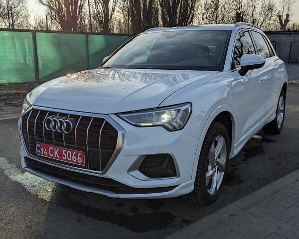 Белый Ауди Ку3, объемом двигателя 1.98 л и пробегом 98 тыс. км за 28000 $, фото 8 на Automoto.ua