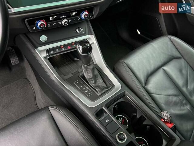 Белый Ауди Ку3, объемом двигателя 2 л и пробегом 111 тыс. км за 21900 $, фото 21 на Automoto.ua