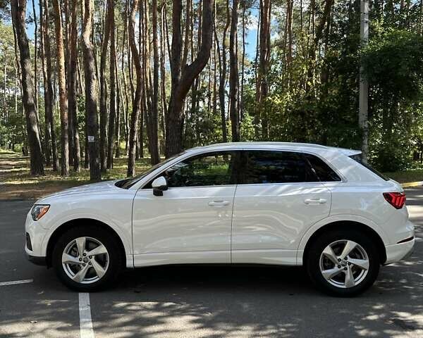 Білий Ауді Ку3, об'ємом двигуна 1.98 л та пробігом 133 тис. км за 21999 $, фото 5 на Automoto.ua