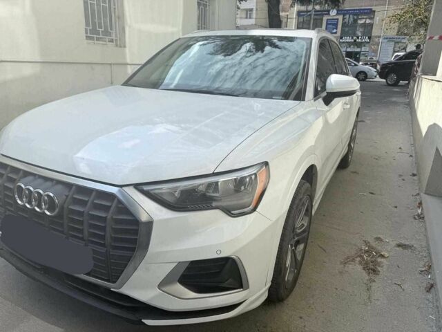 Білий Ауді Ку3, об'ємом двигуна 2 л та пробігом 23 тис. км за 16800 $, фото 2 на Automoto.ua