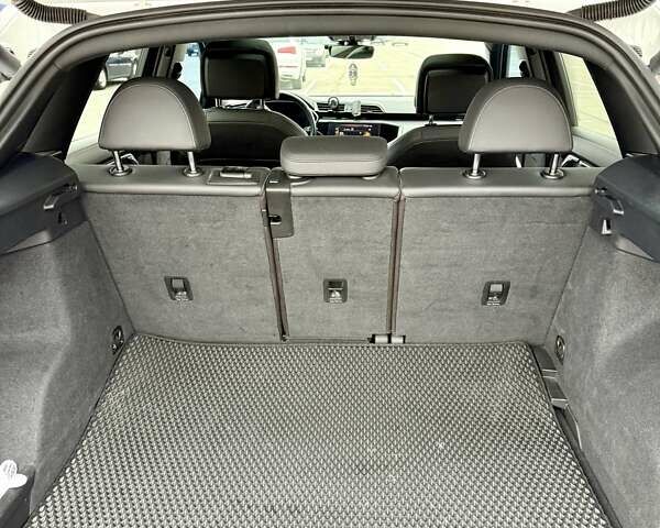 Білий Ауді Ку3, об'ємом двигуна 1.98 л та пробігом 98 тис. км за 27950 $, фото 20 на Automoto.ua