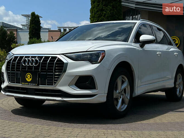 Белый Ауди Ку3, объемом двигателя 2 л и пробегом 42 тыс. км за 27900 $, фото 2 на Automoto.ua