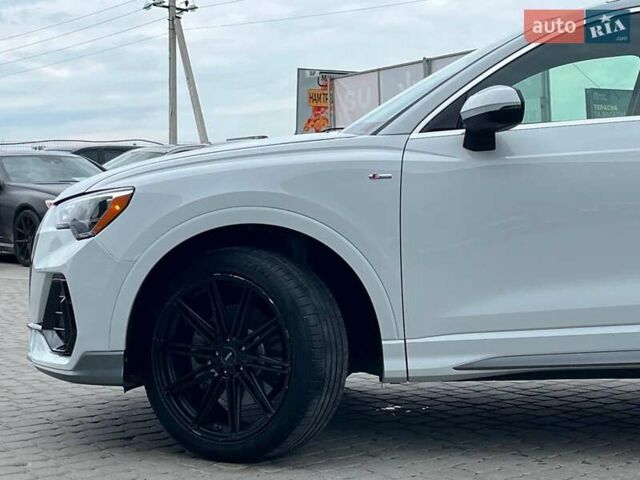 Белый Ауди Ку3, объемом двигателя 2 л и пробегом 84 тыс. км за 27990 $, фото 4 на Automoto.ua