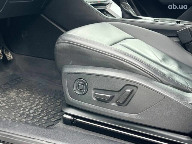 Белый Ауди Ку3, объемом двигателя 2 л и пробегом 84 тыс. км за 27990 $, фото 48 на Automoto.ua