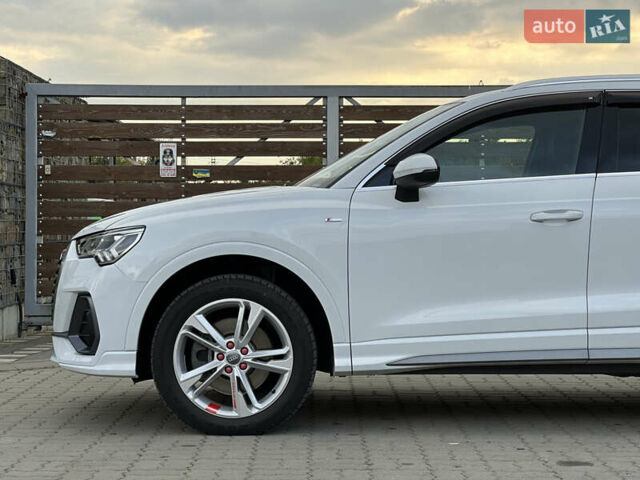 Білий Ауді Ку3, об'ємом двигуна 2 л та пробігом 42 тис. км за 28500 $, фото 16 на Automoto.ua