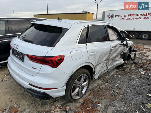 Белый Ауди Ку3, объемом двигателя 2 л и пробегом 50 тыс. км за 10500 $, фото 10 на Automoto.ua