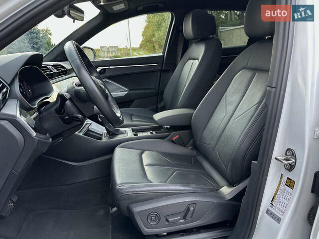 Білий Ауді Ку3, об'ємом двигуна 2 л та пробігом 42 тис. км за 28500 $, фото 51 на Automoto.ua
