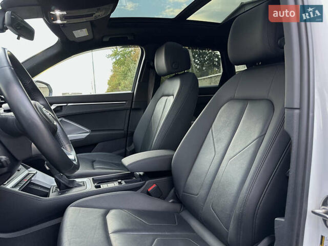 Белый Ауди Ку3, объемом двигателя 2 л и пробегом 42 тыс. км за 27999 $, фото 52 на Automoto.ua