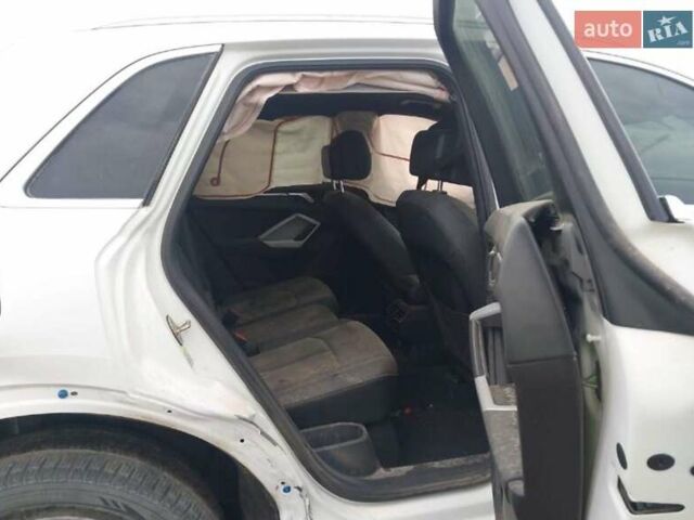 Белый Ауди Ку3, объемом двигателя 1.98 л и пробегом 100 тыс. км за 12999 $, фото 5 на Automoto.ua