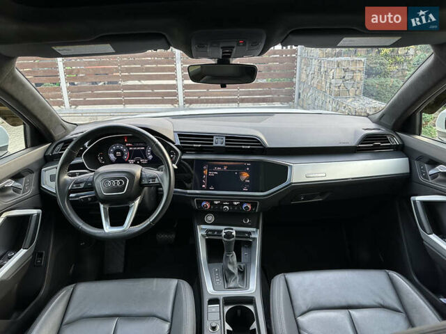 Белый Ауди Ку3, объемом двигателя 2 л и пробегом 42 тыс. км за 27999 $, фото 101 на Automoto.ua