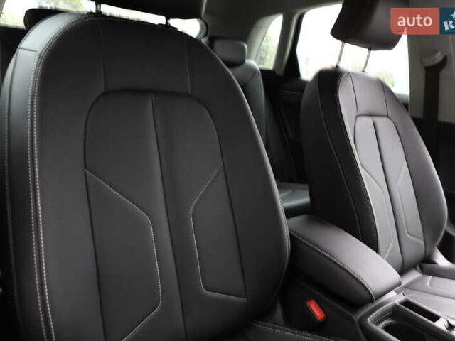 Белый Ауди Ку3, объемом двигателя 2 л и пробегом 122 тыс. км за 29999 $, фото 99 на Automoto.ua