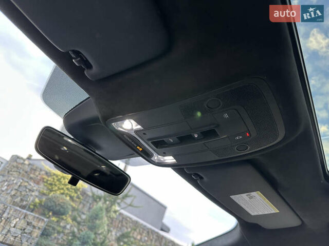 Белый Ауди Ку3, объемом двигателя 2 л и пробегом 42 тыс. км за 27999 $, фото 65 на Automoto.ua